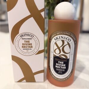 Skin&Co The Divine Nectar Shower Oil